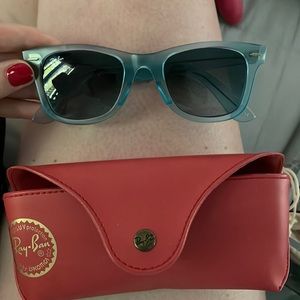 Ray Ban Ice Pop Blueberry sunglasses